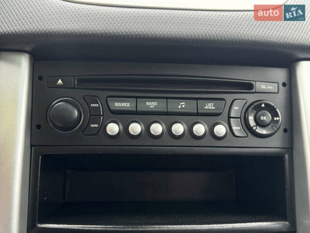 Серый Пежо 207, объемом двигателя 1.6 л и пробегом 119 тыс. км за 6500 $, фото 48 на Automoto.ua