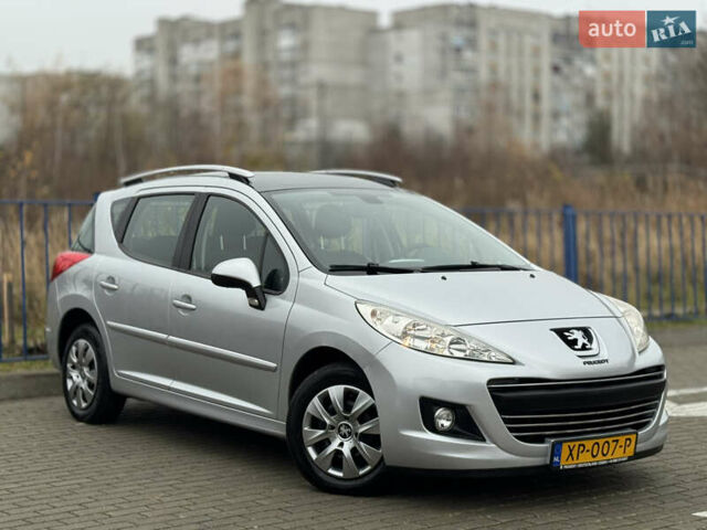 Серый Пежо 207, объемом двигателя 1.6 л и пробегом 119 тыс. км за 6500 $, фото 4 на Automoto.ua