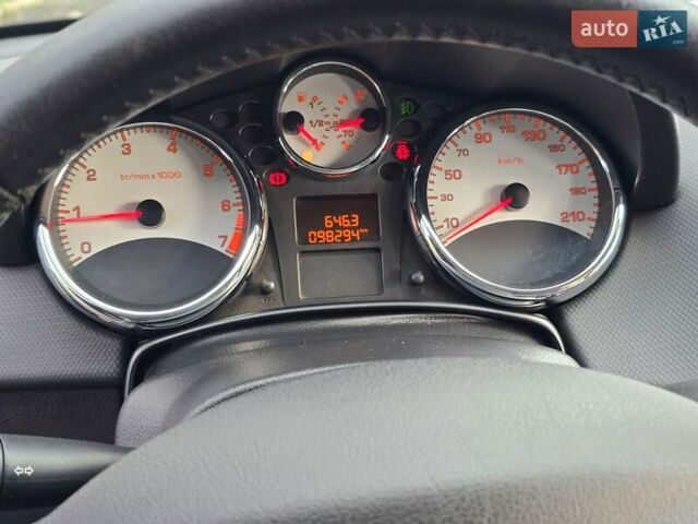 Серый Пежо 207, объемом двигателя 1.36 л и пробегом 98 тыс. км за 4000 $, фото 20 на Automoto.ua