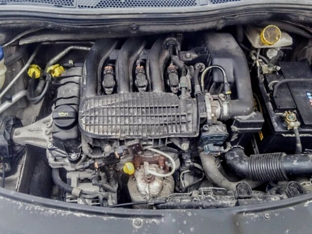 Сірий Пежо 207, об'ємом двигуна 0.12 л та пробігом 1 тис. км за 7000 $, фото 12 на Automoto.ua
