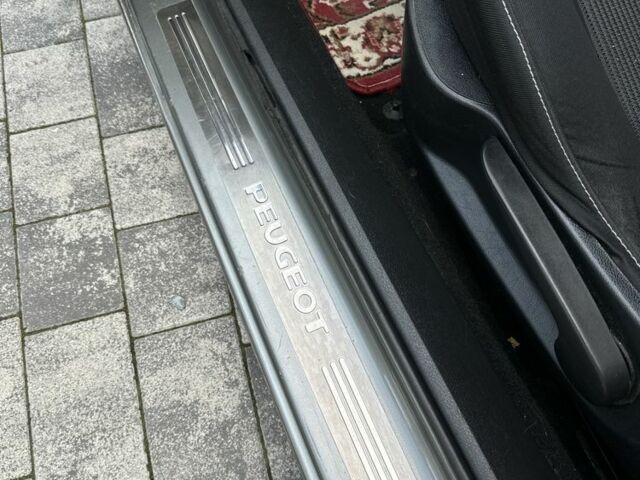 Серый Пежо 207, объемом двигателя 1.6 л и пробегом 196 тыс. км за 4400 $, фото 13 на Automoto.ua