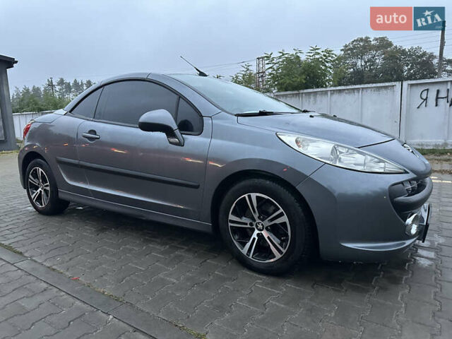 Серый Пежо 207, объемом двигателя 1.6 л и пробегом 154 тыс. км за 5700 $, фото 9 на Automoto.ua