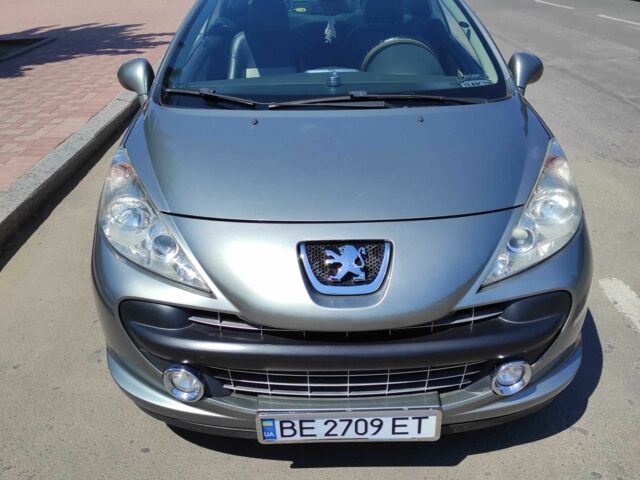 Серый Пежо 207, объемом двигателя 1.6 л и пробегом 179 тыс. км за 5450 $, фото 3 на Automoto.ua
