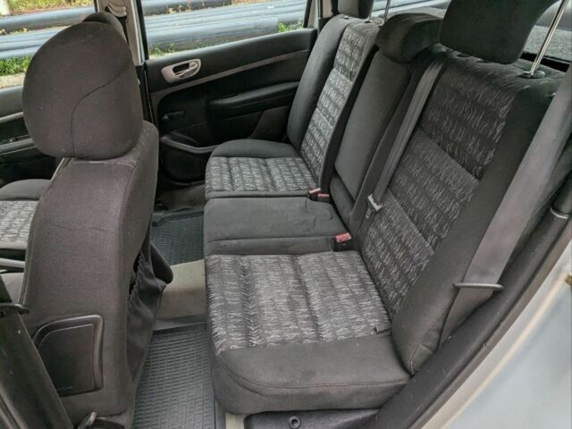 Сірий Пежо 207, об'ємом двигуна 2 л та пробігом 299 тис. км за 2300 $, фото 6 на Automoto.ua