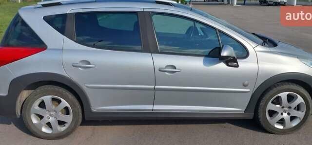 Серый Пежо 207, объемом двигателя 1.4 л и пробегом 200 тыс. км за 4500 $, фото 7 на Automoto.ua