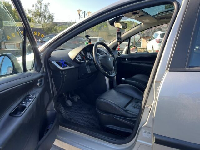 Серый Пежо 207, объемом двигателя 1.6 л и пробегом 239 тыс. км за 3800 $, фото 6 на Automoto.ua