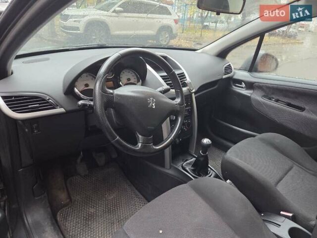 Серый Пежо 207, объемом двигателя 1.6 л и пробегом 191 тыс. км за 5500 $, фото 21 на Automoto.ua
