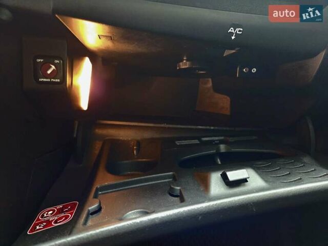 Серый Пежо 207, объемом двигателя 1.6 л и пробегом 191 тыс. км за 5500 $, фото 13 на Automoto.ua