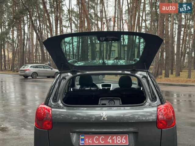Серый Пежо 207, объемом двигателя 1.4 л и пробегом 179 тыс. км за 5750 $, фото 30 на Automoto.ua