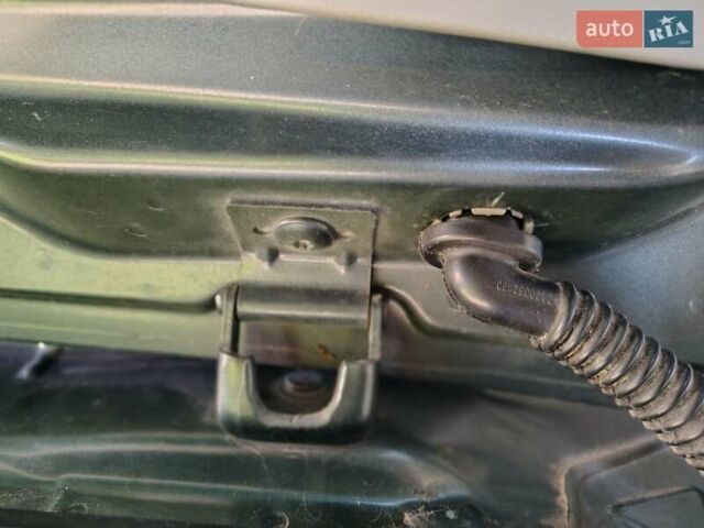 Серый Пежо 207, объемом двигателя 1.6 л и пробегом 272 тыс. км за 4700 $, фото 73 на Automoto.ua