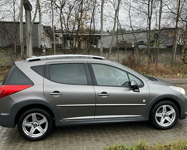 Серый Пежо 207, объемом двигателя 1.6 л и пробегом 423 тыс. км за 5200 $, фото 10 на Automoto.ua