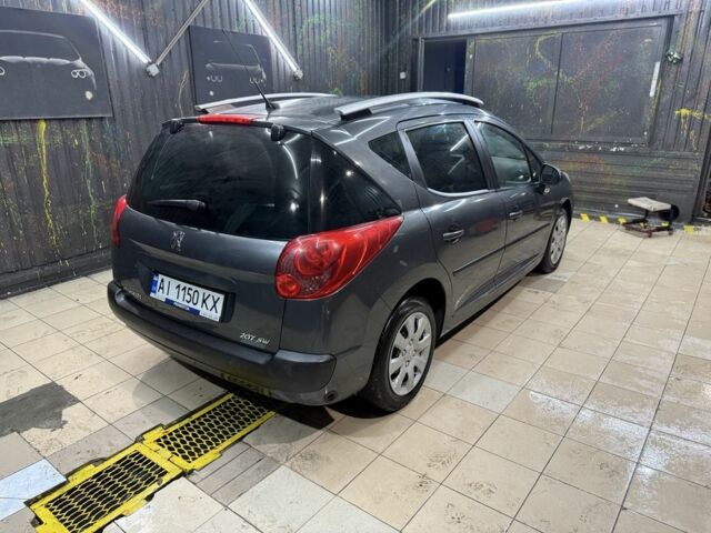 Серый Пежо 207, объемом двигателя 1.4 л и пробегом 200 тыс. км за 3900 $, фото 2 на Automoto.ua