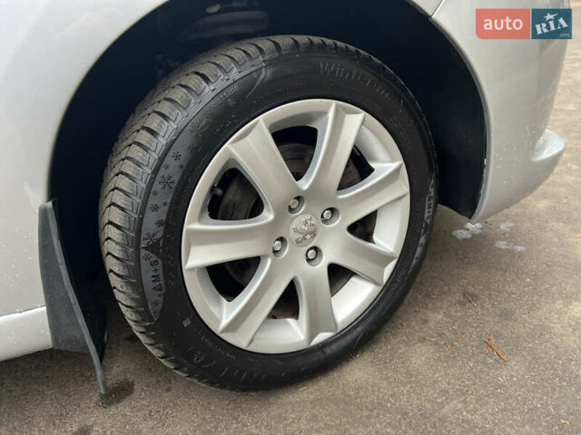 Серый Пежо 207, объемом двигателя 1.6 л и пробегом 253 тыс. км за 3950 $, фото 19 на Automoto.ua