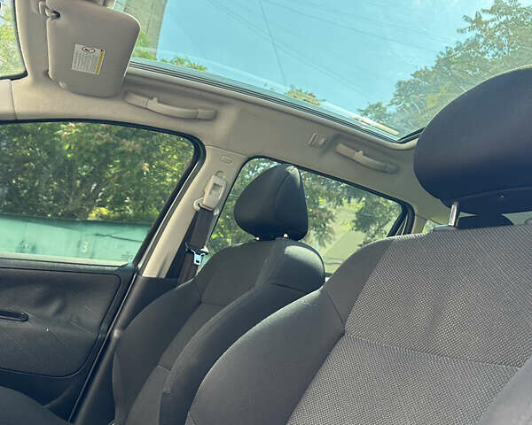 Сірий Пежо 207, об'ємом двигуна 1.6 л та пробігом 230 тис. км за 4700 $, фото 7 на Automoto.ua