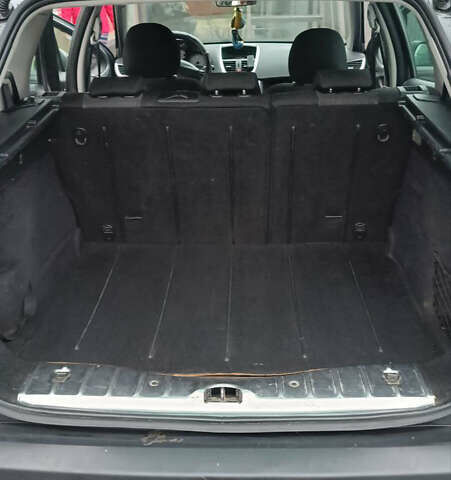 Серый Пежо 207, объемом двигателя 1.6 л и пробегом 118 тыс. км за 5200 $, фото 8 на Automoto.ua