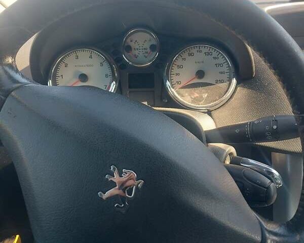 Сірий Пежо 207, об'ємом двигуна 1.4 л та пробігом 232 тис. км за 3800 $, фото 14 на Automoto.ua