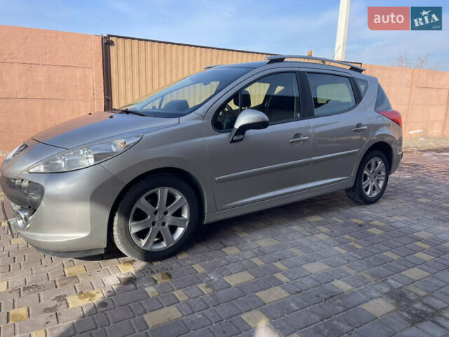 Серый Пежо 207, объемом двигателя 1.6 л и пробегом 182 тыс. км за 4900 $, фото 1 на Automoto.ua