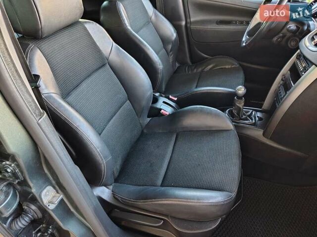 Серый Пежо 207, объемом двигателя 1.6 л и пробегом 271 тыс. км за 4150 $, фото 61 на Automoto.ua