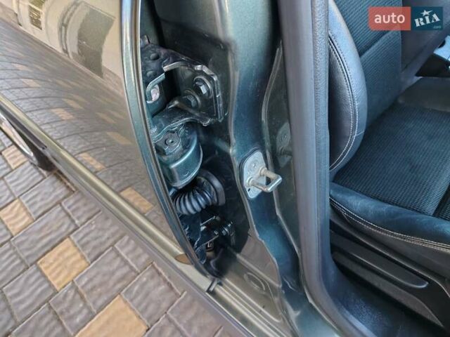 Серый Пежо 207, объемом двигателя 1.6 л и пробегом 272 тыс. км за 4700 $, фото 55 на Automoto.ua