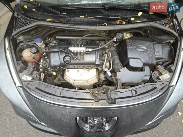 Серый Пежо 207, объемом двигателя 1.6 л и пробегом 191 тыс. км за 5500 $, фото 15 на Automoto.ua