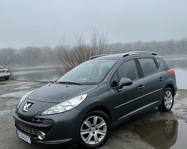 Серый Пежо 207, объемом двигателя 1.6 л и пробегом 146 тыс. км за 5199 $, фото 2 на Automoto.ua