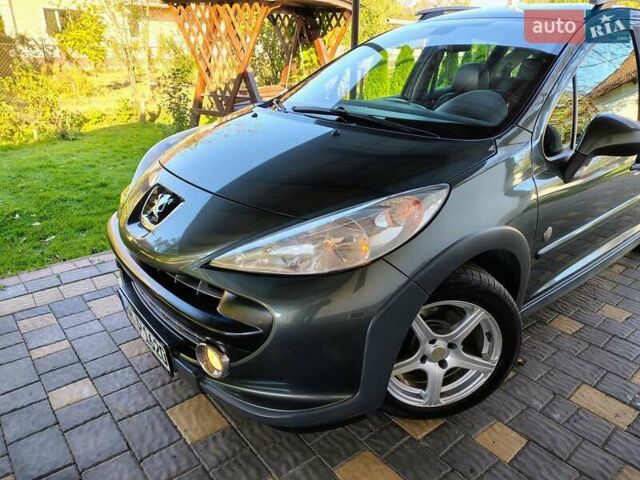 Серый Пежо 207, объемом двигателя 1.6 л и пробегом 271 тыс. км за 4150 $, фото 8 на Automoto.ua