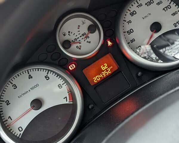 Серый Пежо 207, объемом двигателя 1.4 л и пробегом 204 тыс. км за 5400 $, фото 8 на Automoto.ua