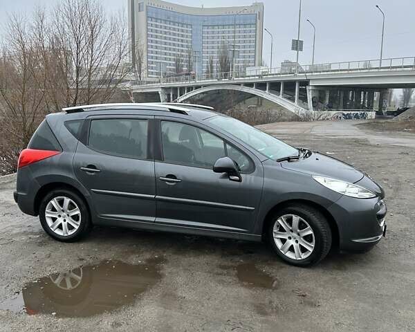 Сірий Пежо 207, об'ємом двигуна 1.6 л та пробігом 146 тис. км за 5200 $, фото 4 на Automoto.ua