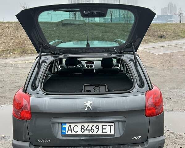 Серый Пежо 207, объемом двигателя 1.6 л и пробегом 146 тыс. км за 5199 $, фото 12 на Automoto.ua