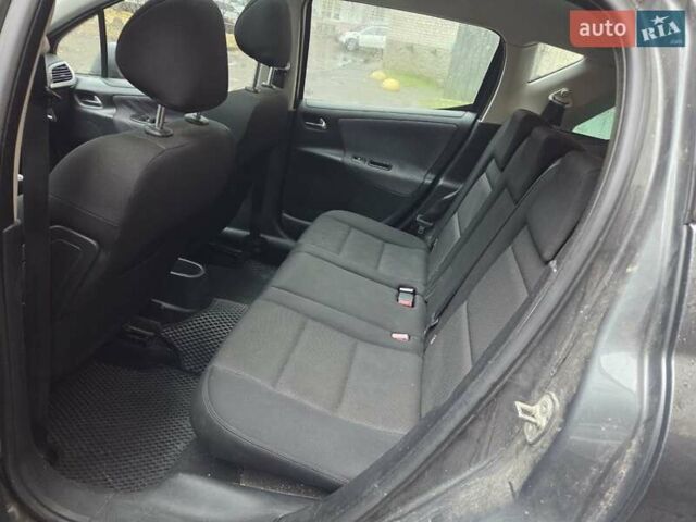 Серый Пежо 207, объемом двигателя 1.6 л и пробегом 191 тыс. км за 5500 $, фото 14 на Automoto.ua