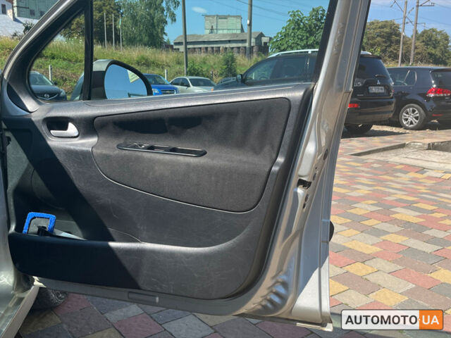 Сірий Пежо 207, об'ємом двигуна 1.4 л та пробігом 480 тис. км за 4400 $, фото 18 на Automoto.ua
