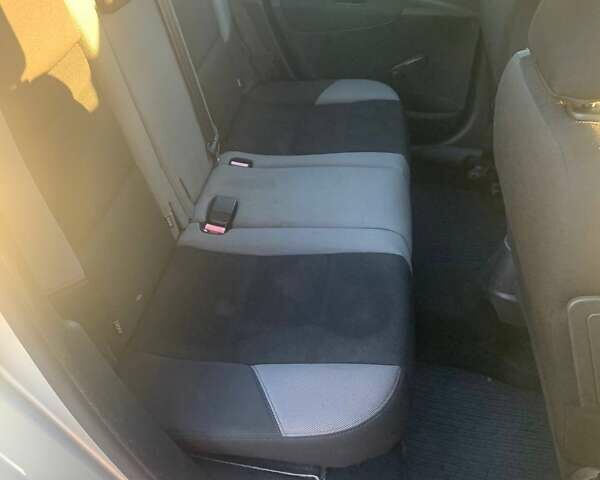 Серый Пежо 207, объемом двигателя 1.4 л и пробегом 195 тыс. км за 5500 $, фото 12 на Automoto.ua