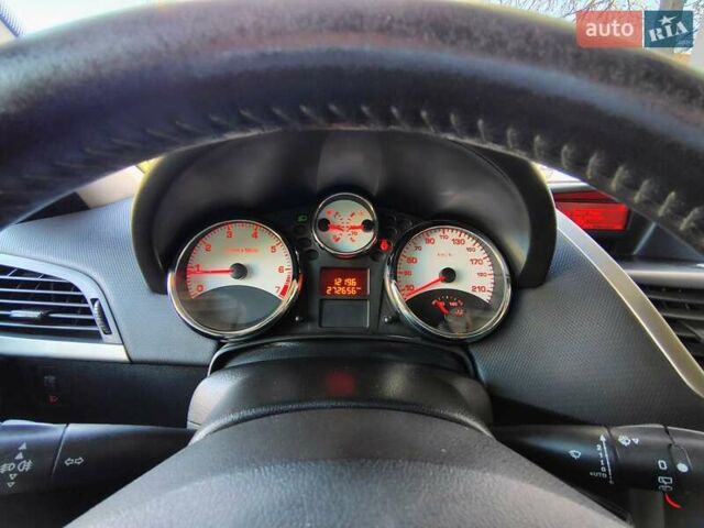 Серый Пежо 207, объемом двигателя 1.6 л и пробегом 271 тыс. км за 4150 $, фото 44 на Automoto.ua