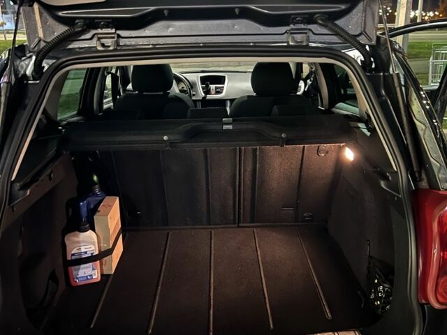 Серый Пежо 207, объемом двигателя 1.6 л и пробегом 127 тыс. км за 5400 $, фото 9 на Automoto.ua