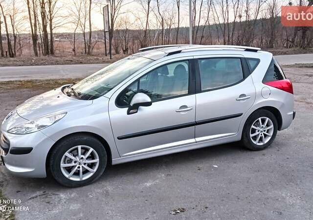 Сірий Пежо 207, об'ємом двигуна 1.6 л та пробігом 240 тис. км за 5200 $, фото 5 на Automoto.ua