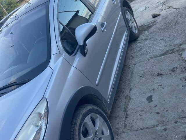 Пежо 207 2008 у Стрые на Automoto.ua Сірий Пежо 207, об'ємом двигуна 1.6 л та пробігом 230 тис. км за 4400 $, фото 5 на Automoto.ua