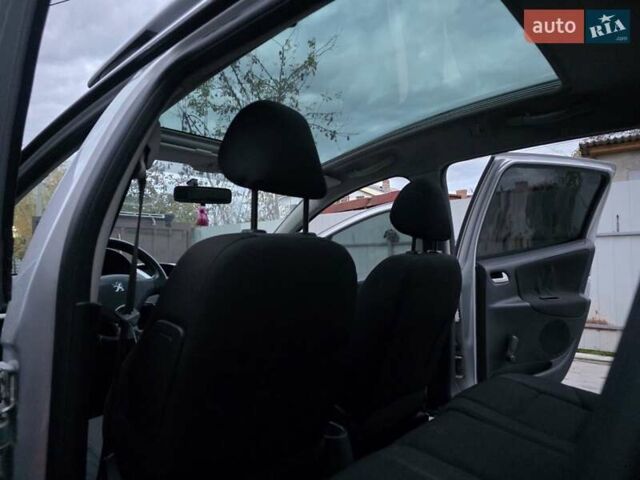 Пежо 207 2009 в Житомире на Automoto.ua Серый Пежо 207, объемом двигателя 1.6 л и пробегом 267 тыс. км за 4999 $, фото 4 на Automoto.ua