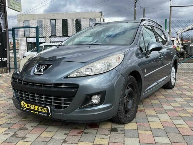 Сірий Пежо 207, об'ємом двигуна 1.6 л та пробігом 224 тис. км за 5500 $, фото 2 на Automoto.ua