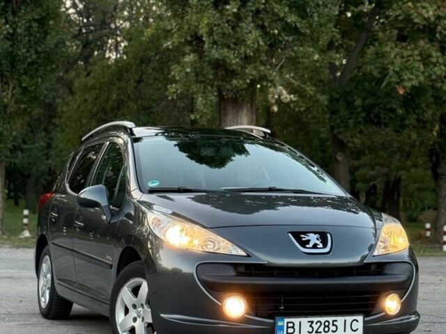 Серый Пежо 207, объемом двигателя 1.4 л и пробегом 185 тыс. км за 5300 $, фото 1 на Automoto.ua