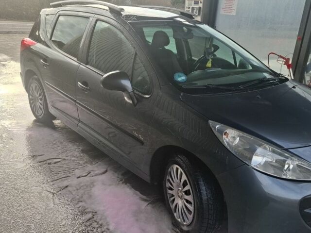 Серый Пежо 207, объемом двигателя 1.4 л и пробегом 245 тыс. км за 3100 $, фото 5 на Automoto.ua