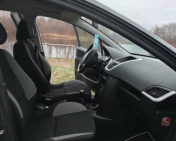 Пежо 207 2009 в Лебедине на Automoto.ua Серый Пежо 207, объемом двигателя 1.4 л и пробегом 200 тыс. км за 4550 $, фото 16 на Automoto.ua