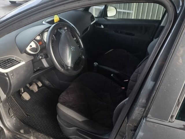 Серый Пежо 207, объемом двигателя 1.4 л и пробегом 245 тыс. км за 3100 $, фото 6 на Automoto.ua