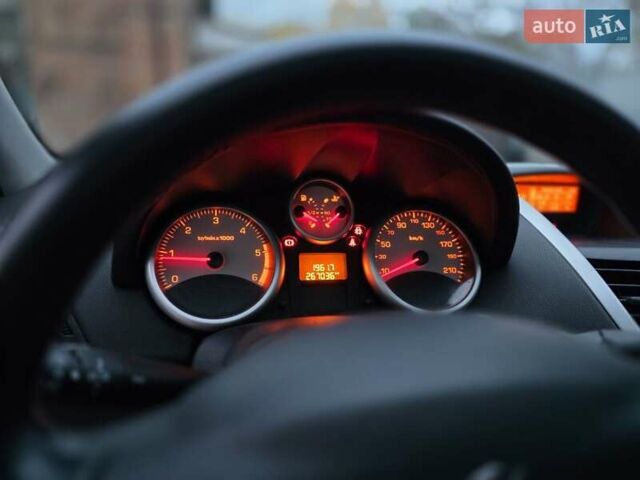 Пежо 207 2009 в Житомире на Automoto.ua Серый Пежо 207, объемом двигателя 1.6 л и пробегом 267 тыс. км за 4999 $, фото 6 на Automoto.ua