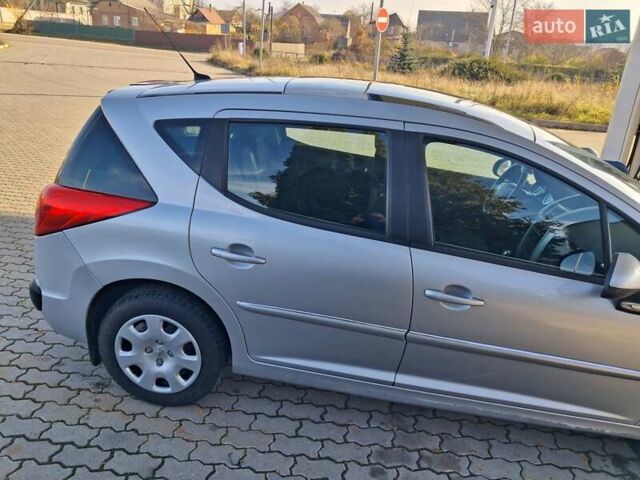 Серый Пежо 207, объемом двигателя 1.6 л и пробегом 227 тыс. км за 5300 $, фото 9 на Automoto.ua