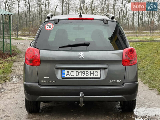 Серый Пежо 207, объемом двигателя 1.4 л и пробегом 126 тыс. км за 4800 $, фото 6 на Automoto.ua