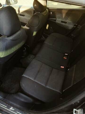 Серый Пежо 207, объемом двигателя 1.6 л и пробегом 272 тыс. км за 5200 $, фото 1 на Automoto.ua