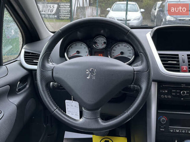 Пежо 207 2010 в Стрые на Automoto.ua Серый Пежо 207, объемом двигателя 1.6 л и пробегом 156 тыс. км за 6390 $, фото 8 на Automoto.ua