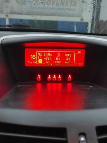 Серый Пежо 207, объемом двигателя 1.56 л и пробегом 367 тыс. км за 4872 $, фото 1 на Automoto.ua