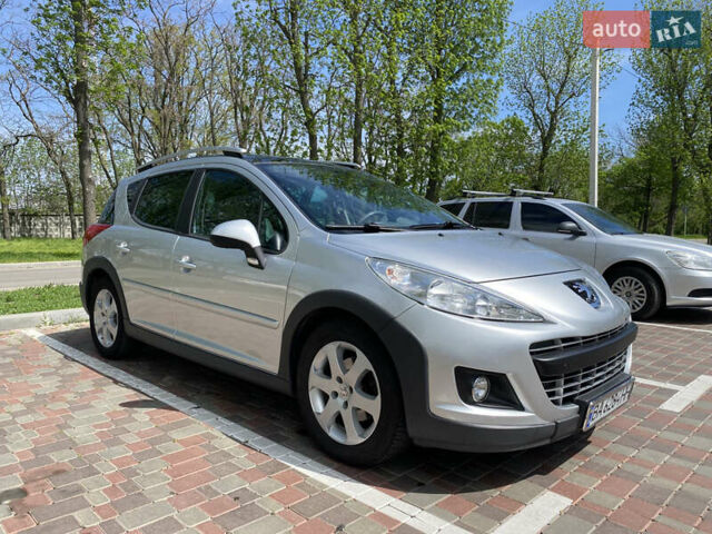 Серый Пежо 207, объемом двигателя 1.6 л и пробегом 182 тыс. км за 5800 $, фото 5 на Automoto.ua