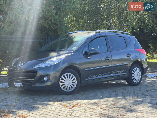 Серый Пежо 207, объемом двигателя 1.6 л и пробегом 156 тыс. км за 6200 $, фото 7 на Automoto.ua